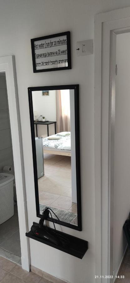 חיפה Guesthouse Comfy - Separate Rooms In The Apartment For A Relaxing Holiday מראה חיצוני תמונה