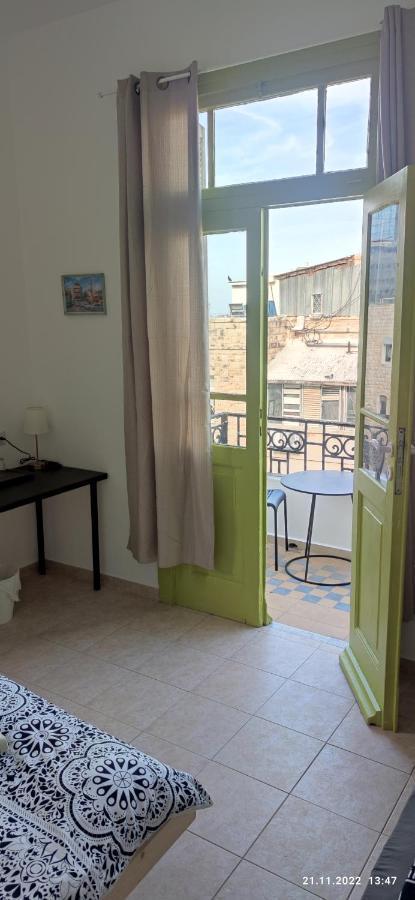חיפה Guesthouse Comfy - Separate Rooms In The Apartment For A Relaxing Holiday מראה חיצוני תמונה