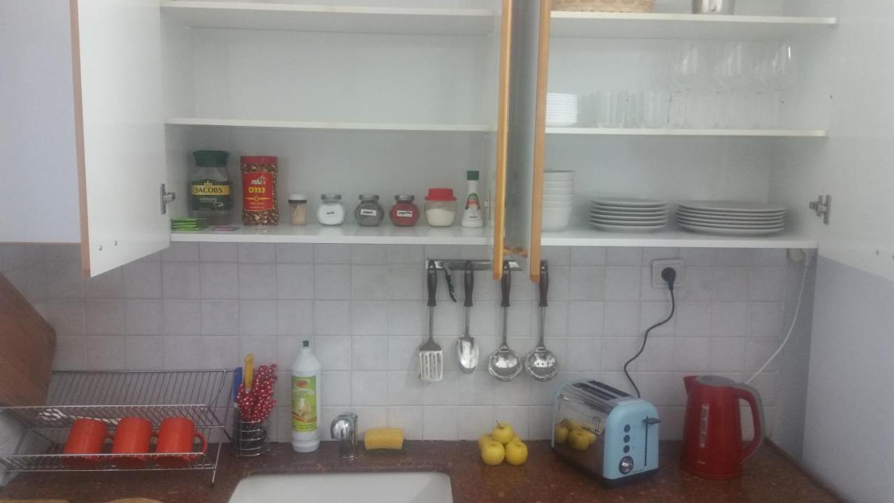 חיפה Guesthouse Comfy - Separate Rooms In The Apartment For A Relaxing Holiday מראה חיצוני תמונה