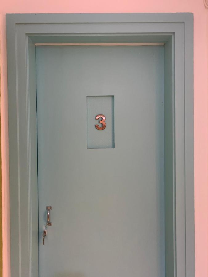 חיפה Guesthouse Comfy - Separate Rooms In The Apartment For A Relaxing Holiday מראה חיצוני תמונה